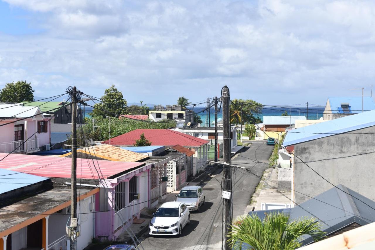 Coco Et Canne Port-Louis Exterior photo